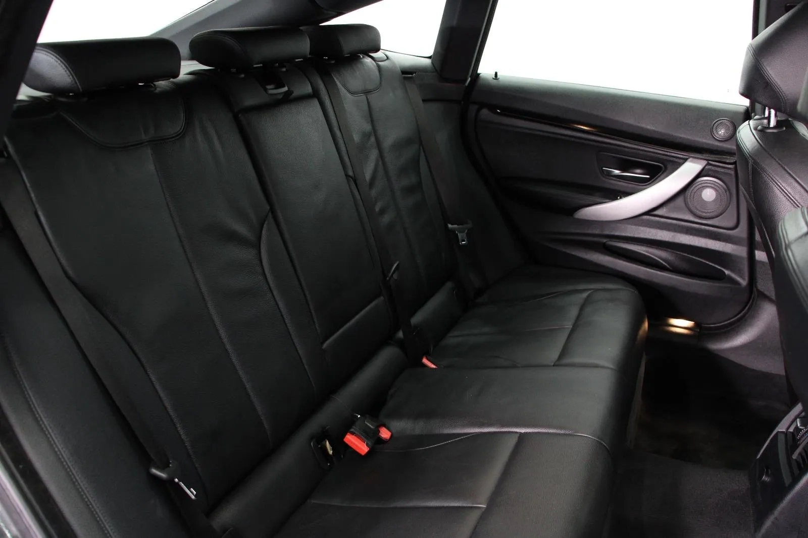 BMW-3 Series-330i M Sport