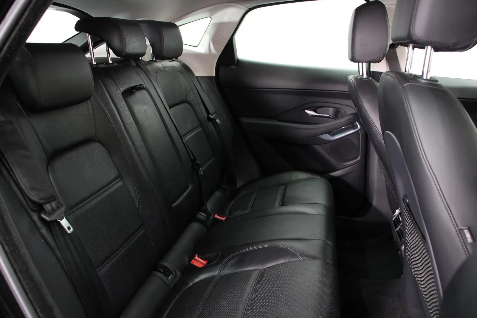 Jaguar-E-PACE-P250 S