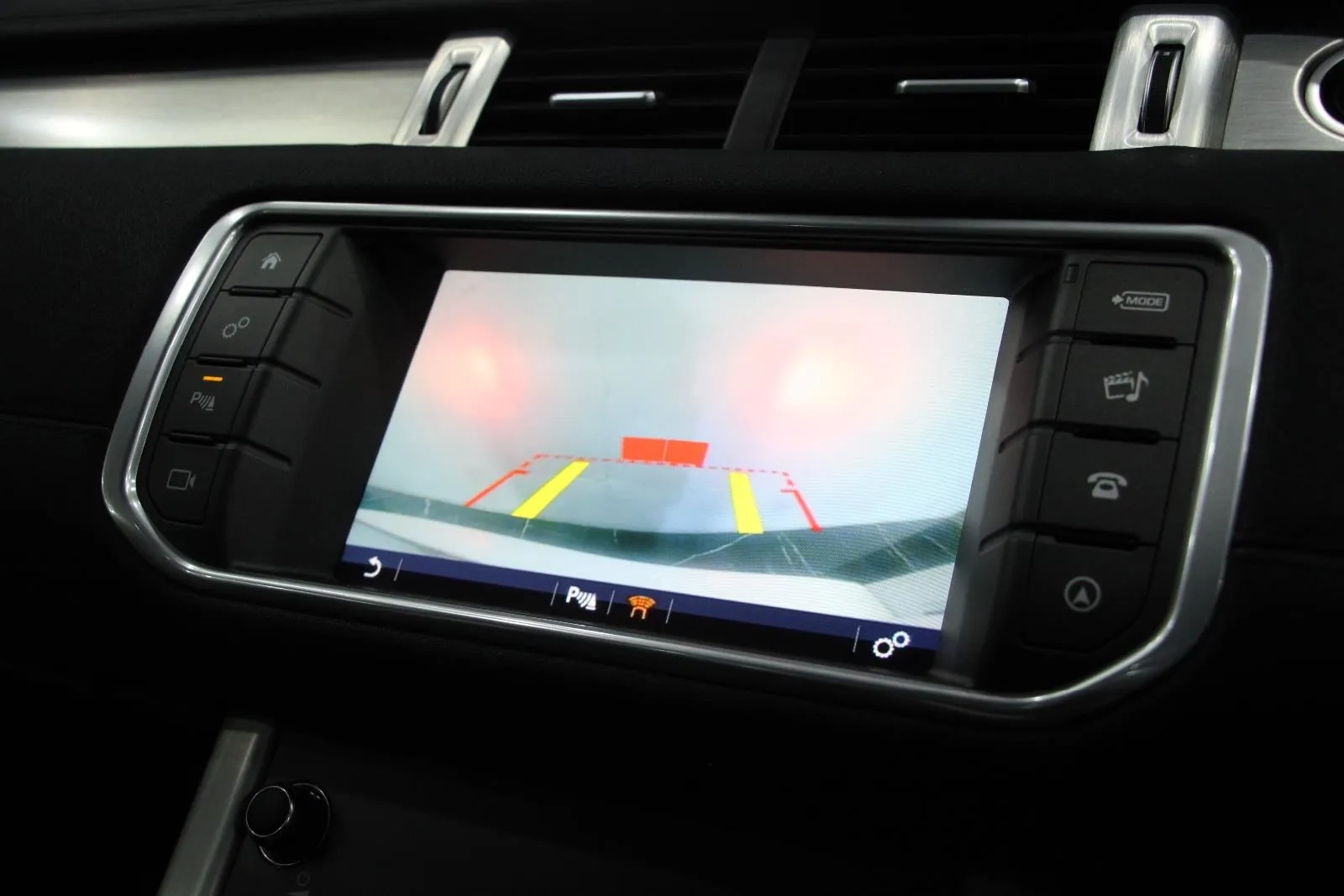 Land Rover-Range Rover Evoque-TD4 110kW SE