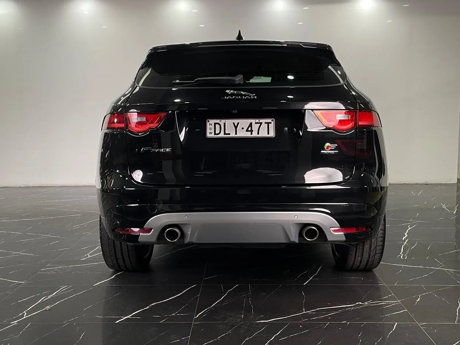 Jaguar-F-PACE-30d S