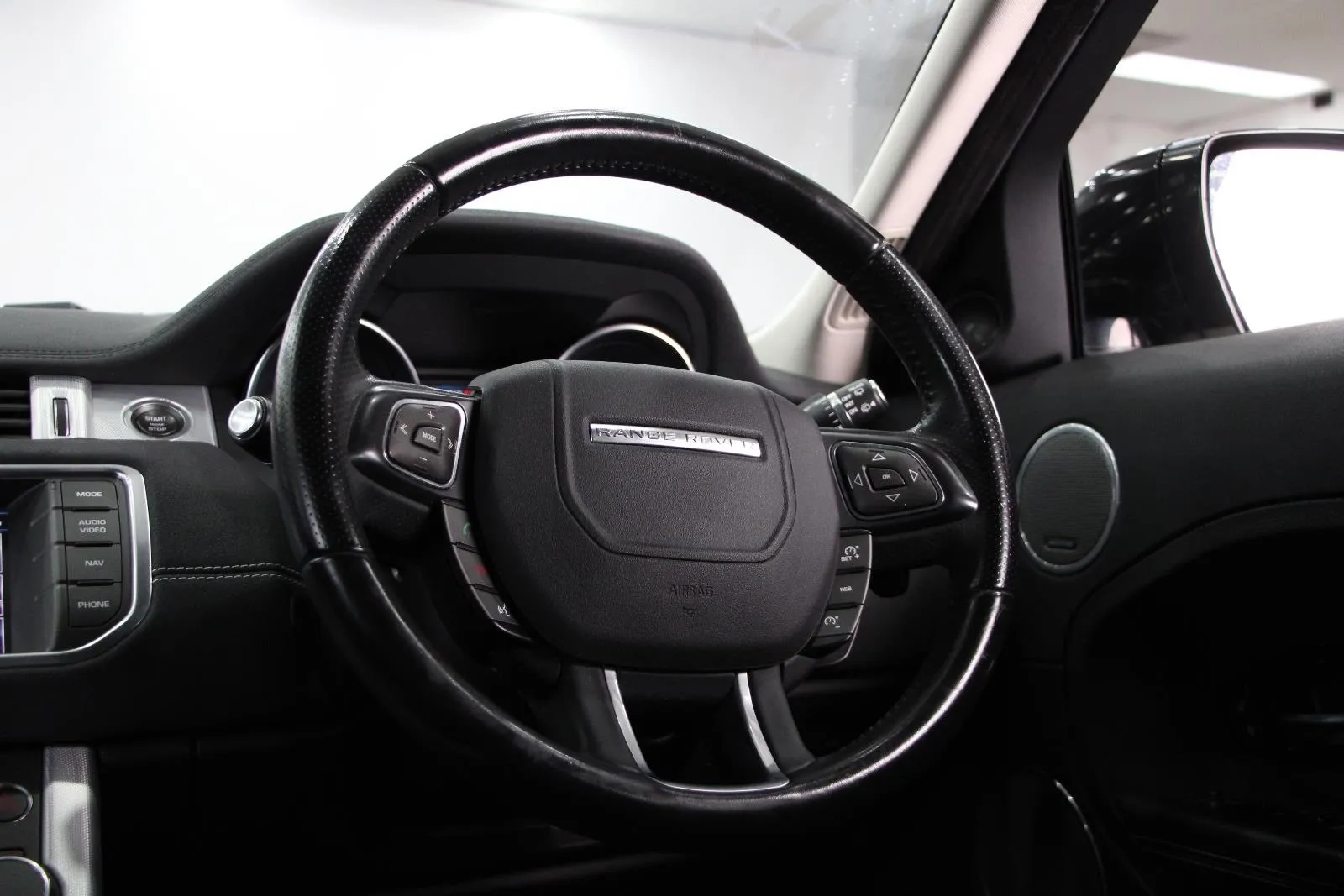 Land Rover-Range Rover Evoque-Si4 Prestige
