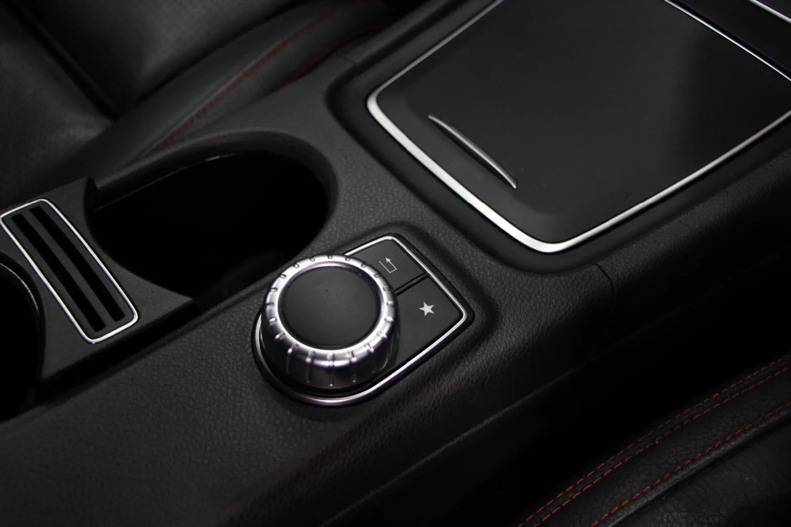 Mercedes-Benz-CLA-Class-CLA250 Sport