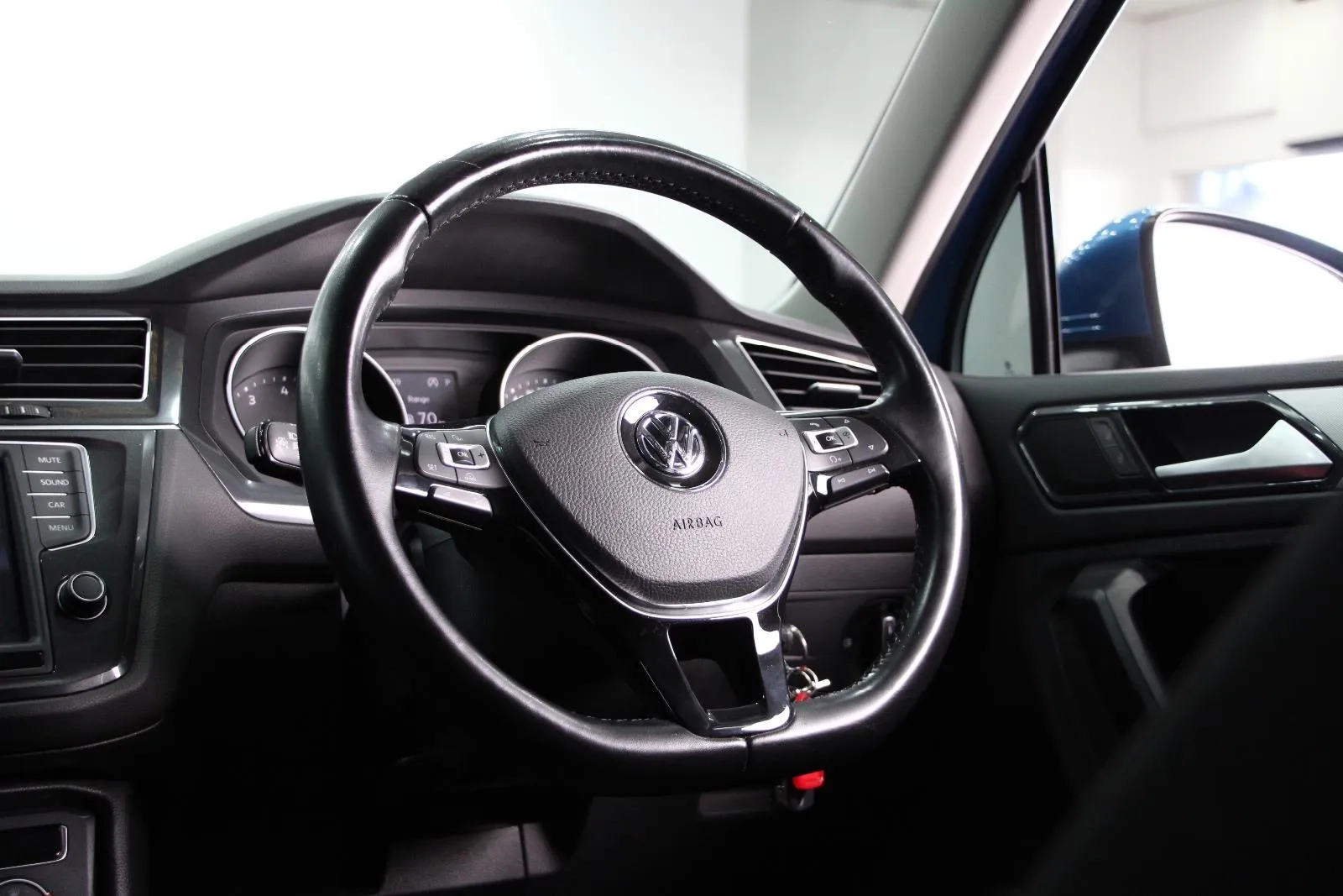 Volkswagen-Tiguan-110TSI Trendline