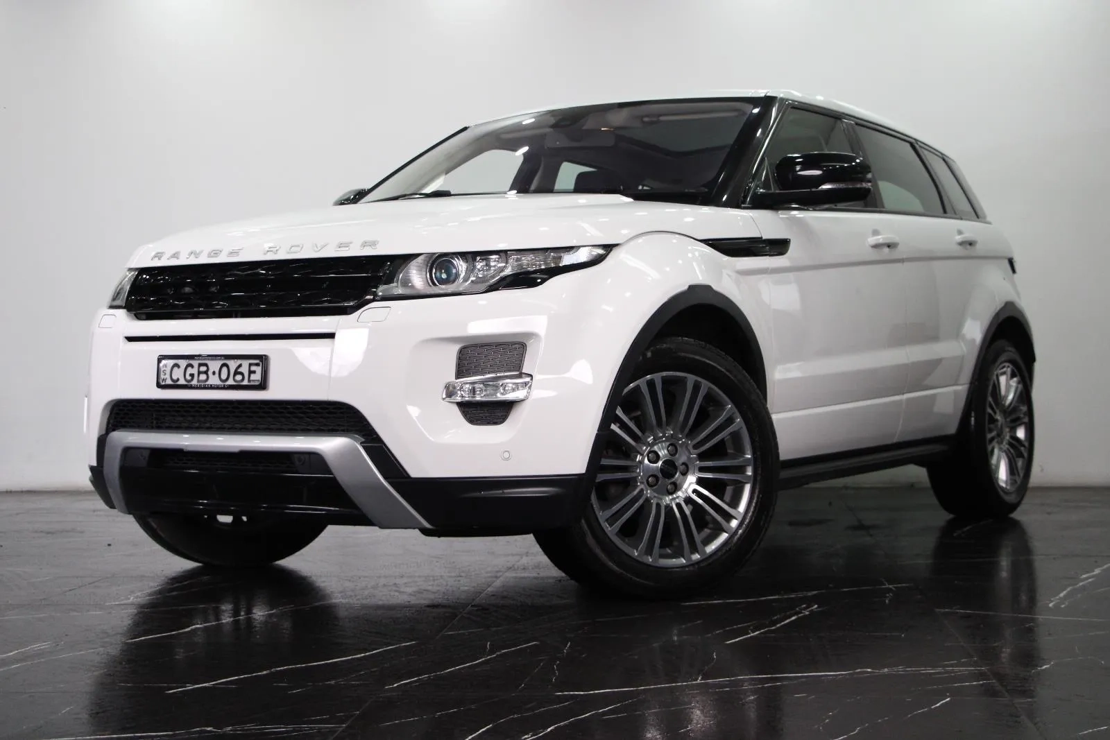 Land Rover-Range Rover Evoque-Si4 Prestige