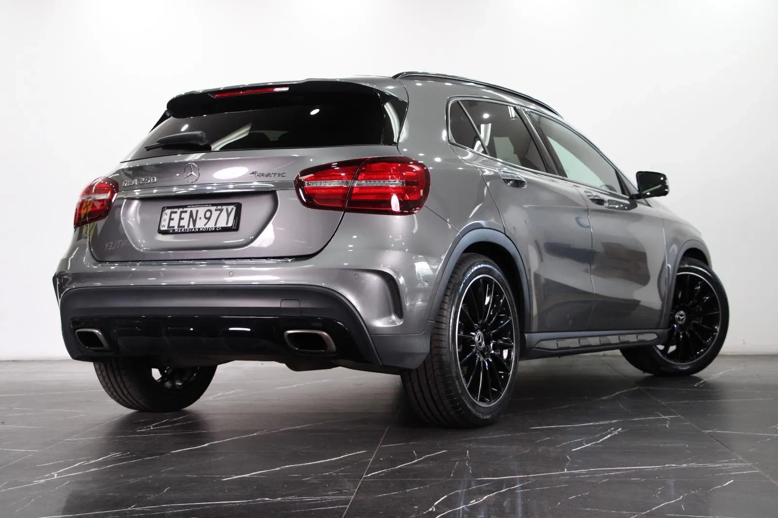 Mercedes-Benz-GLA-Class-GLA250