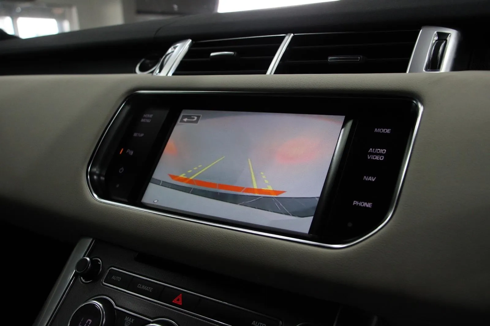 Land Rover-Range Rover Sport-SDV8 HSE