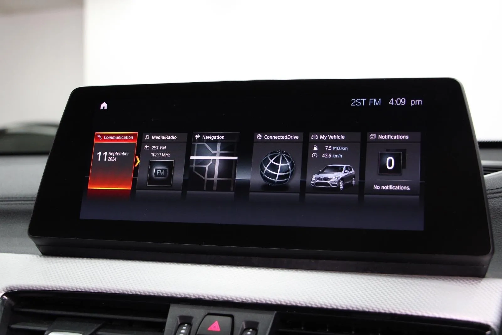 BMW-X1-sDrive20i
