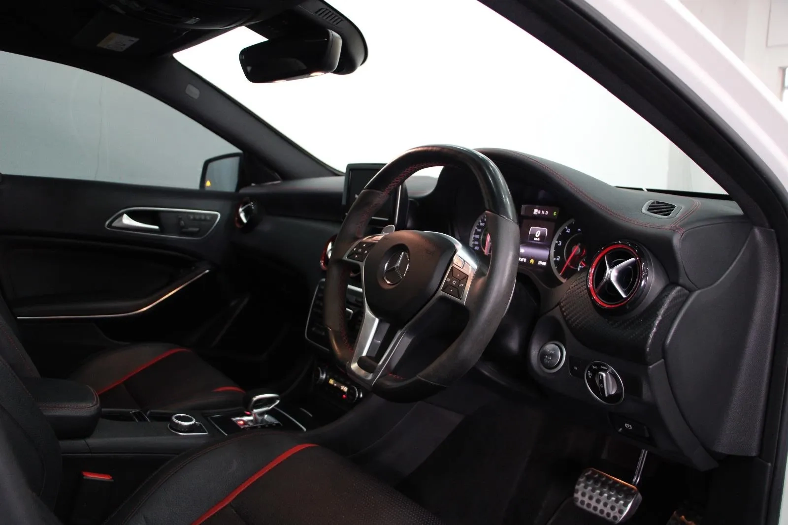 Mercedes-Benz-A-Class-A45 AMG
