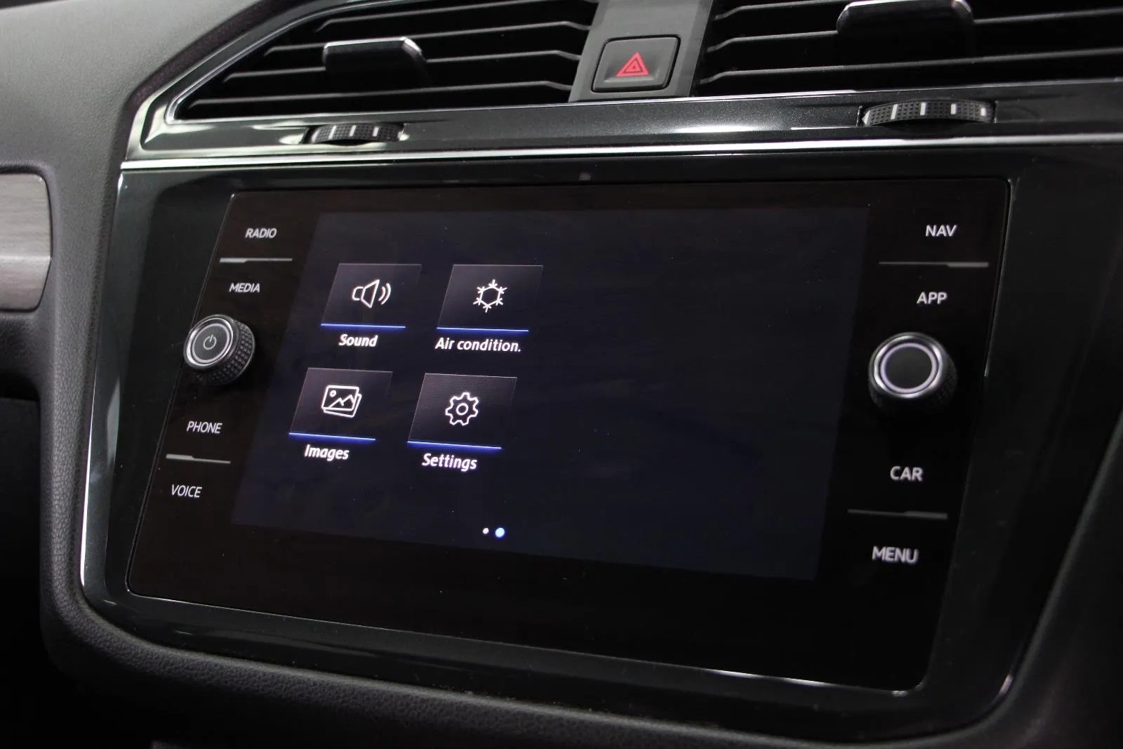 Volkswagen-Tiguan-132TSI Comfortline Allspace