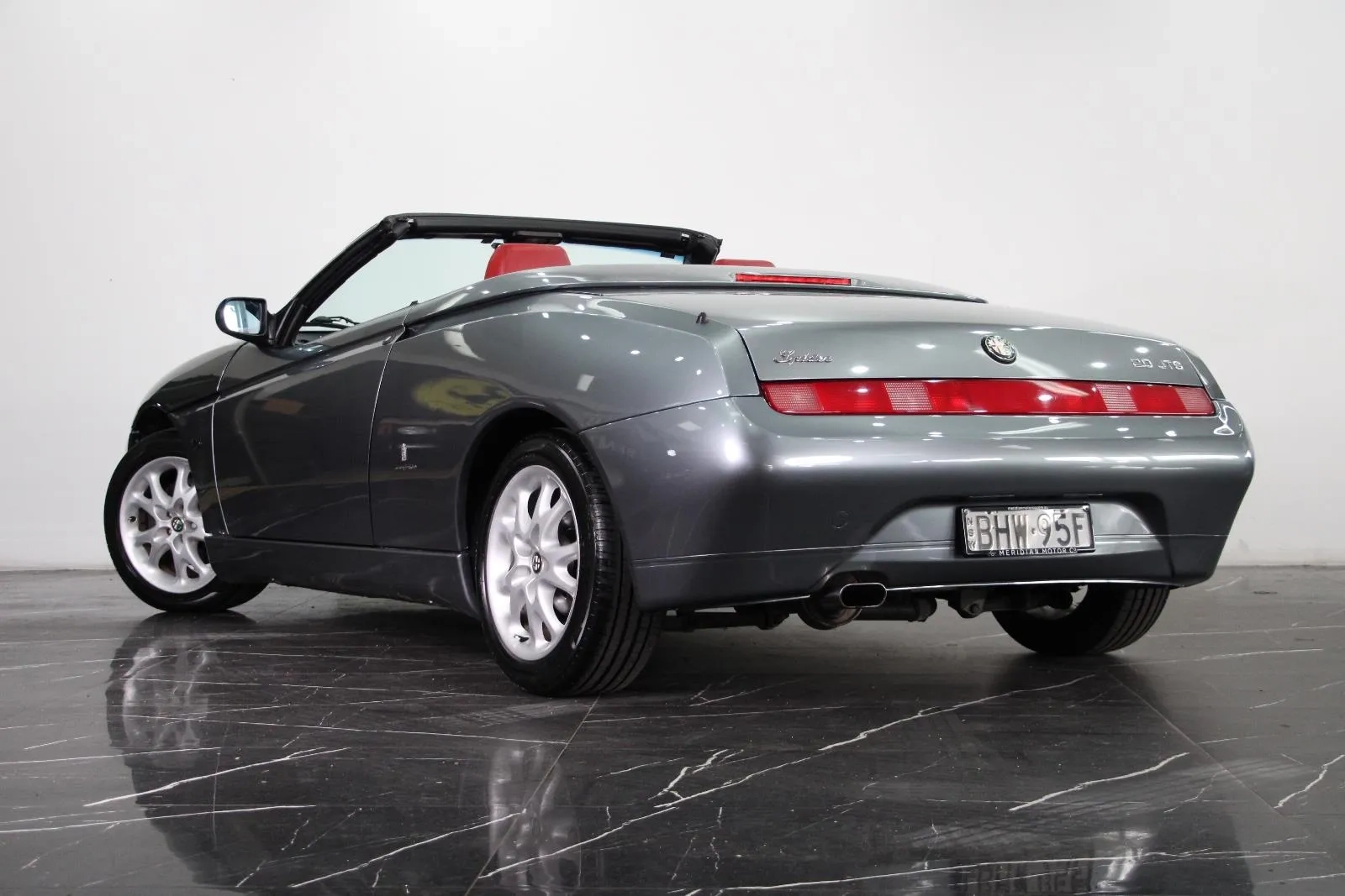 Alfa Romeo-Spider-JTS
