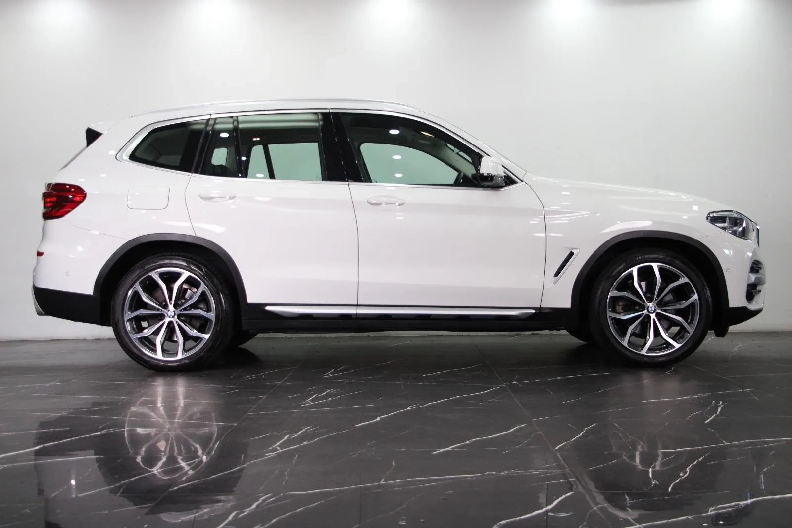 BMW-X3-xDrive30i