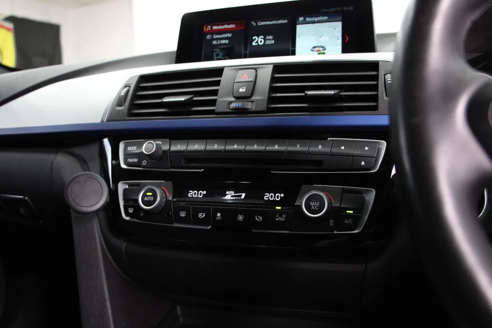 BMW-3 Series-330i M Sport