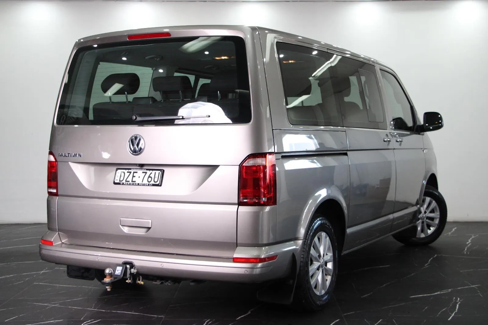 Volkswagen-Multivan-TDI340 Comfortline