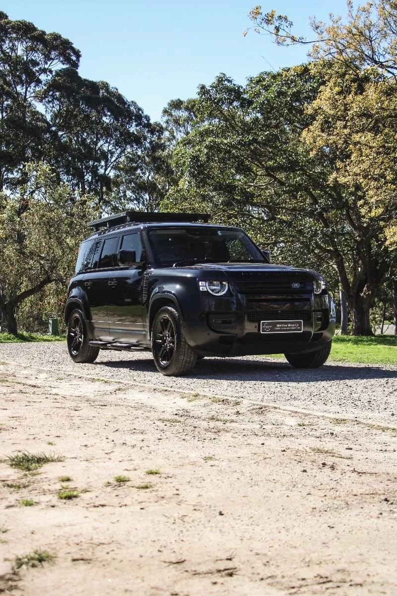 Land Rover-Defender-110 P400 SE