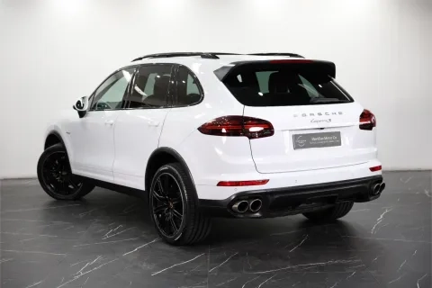 Cayenne