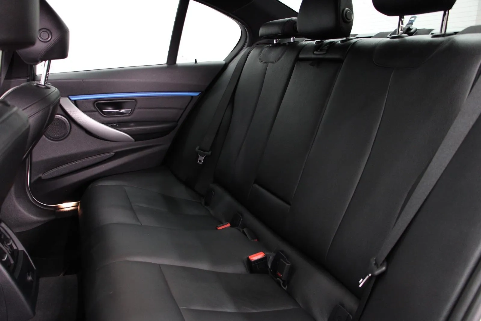 BMW-3 Series-330i M Sport