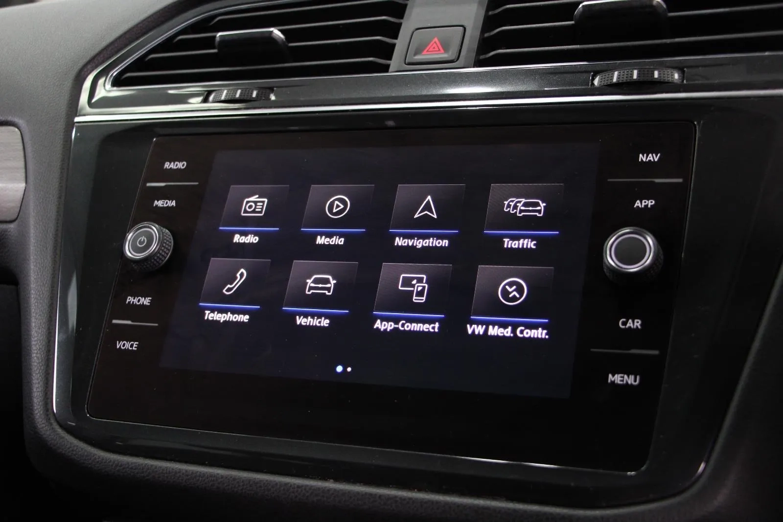 Volkswagen-Tiguan-132TSI Comfortline Allspace