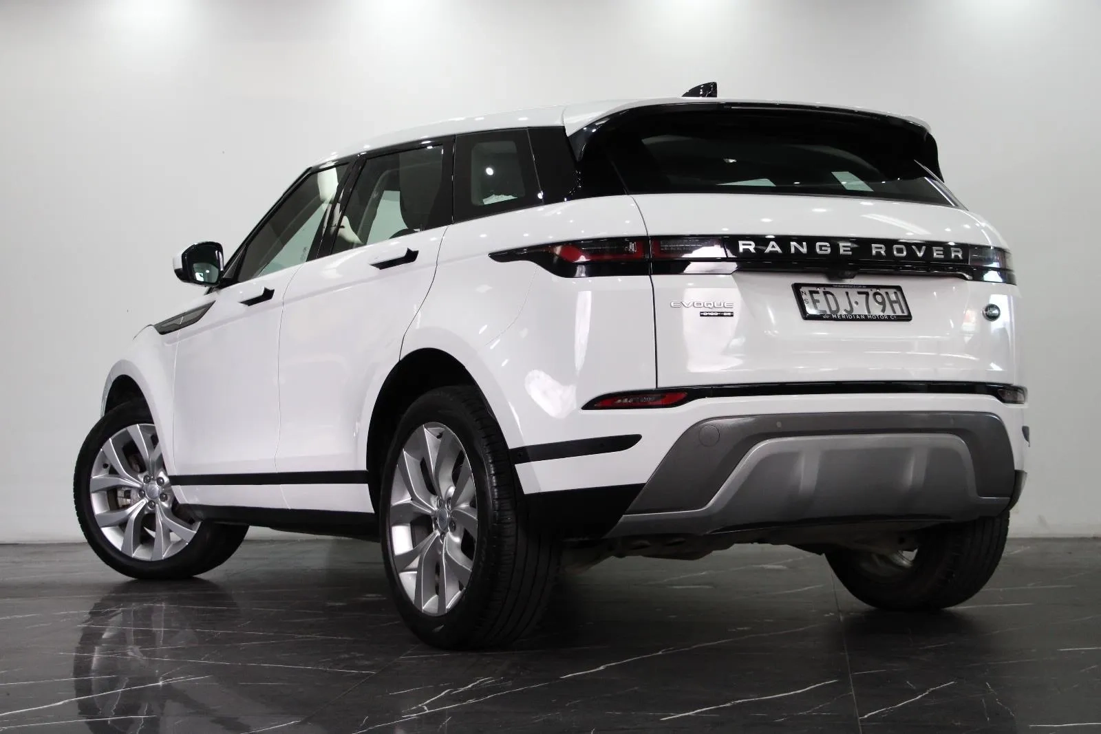 Land Rover-Range Rover Evoque-D180 SE