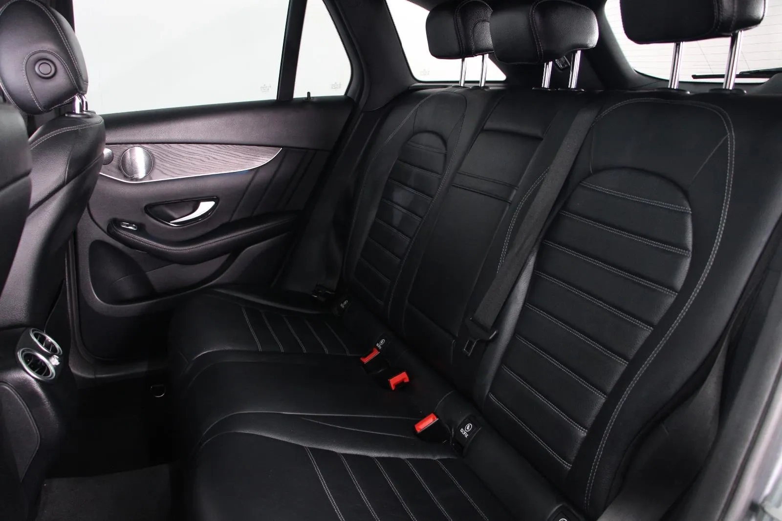 Mercedes-Benz-GLC-Class-GLC350 d