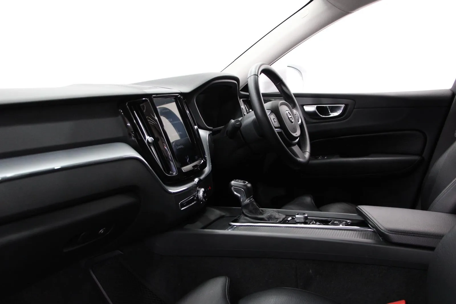 Volvo-XC60-T5 Momentum