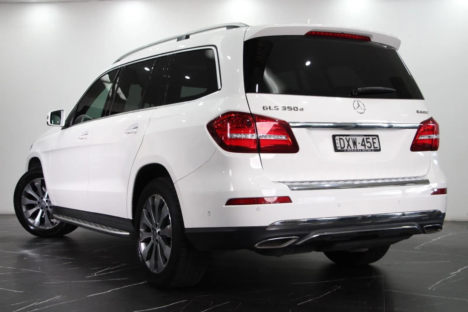 Mercedes-Benz-GLS-Class-GLS350 d