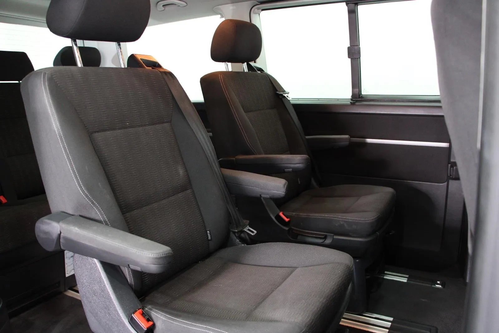 Volkswagen-Multivan-TDI340 Comfortline