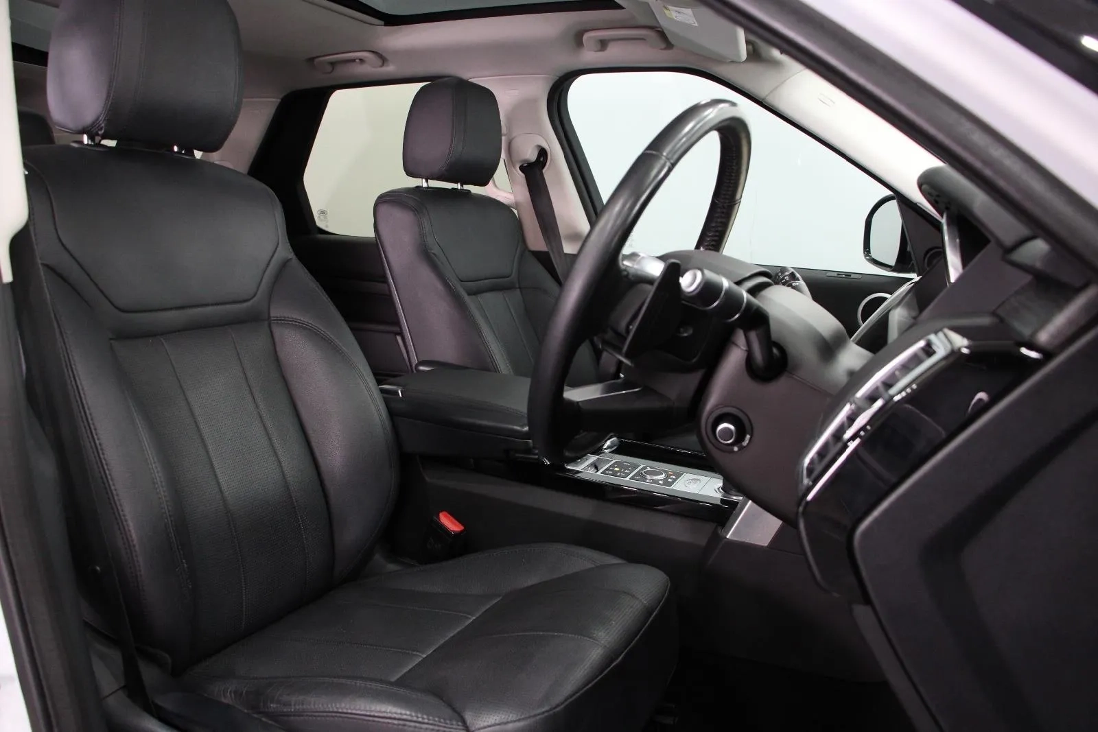 Land Rover-Discovery-SD4 HSE
