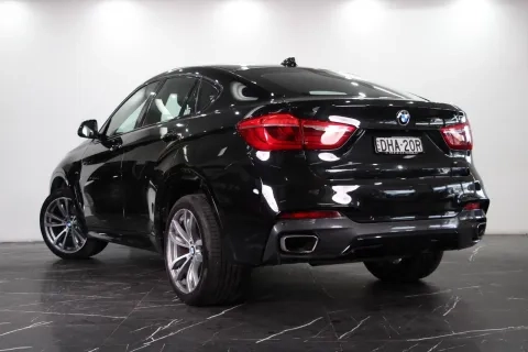 BMWX6