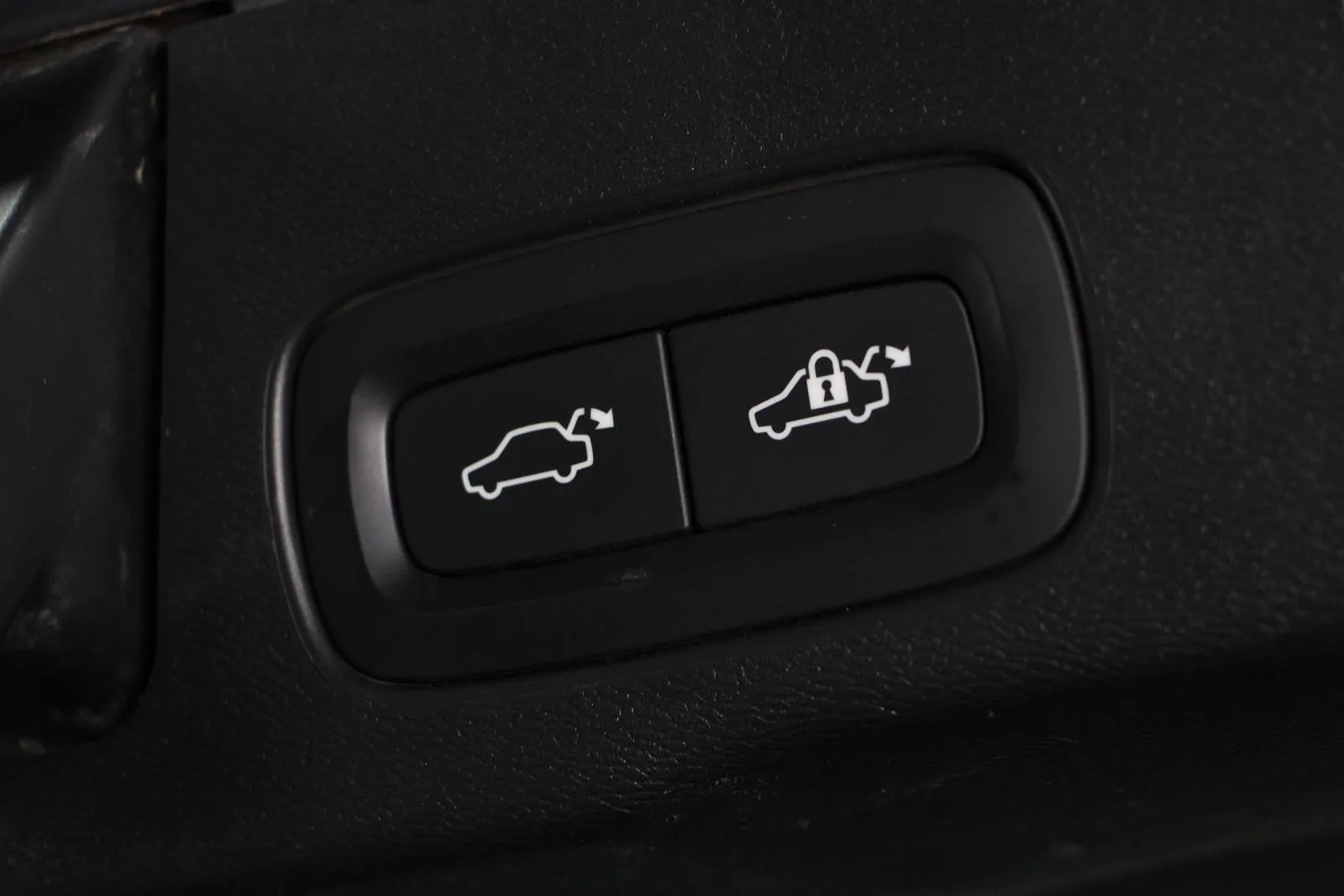 Volvo-XC60-D4 Momentum