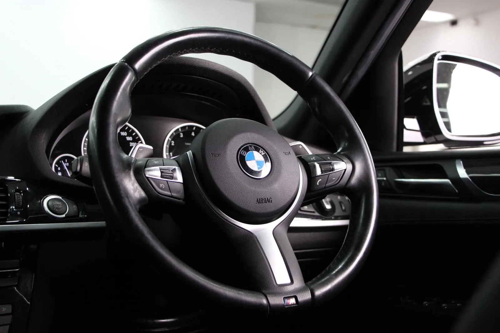 BMW-X4-xDrive20i