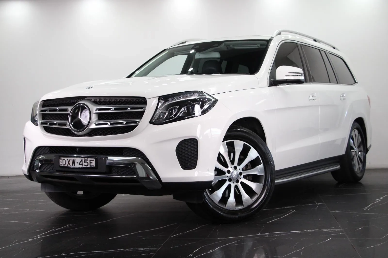 Mercedes-Benz-GLS-Class-GLS350 d