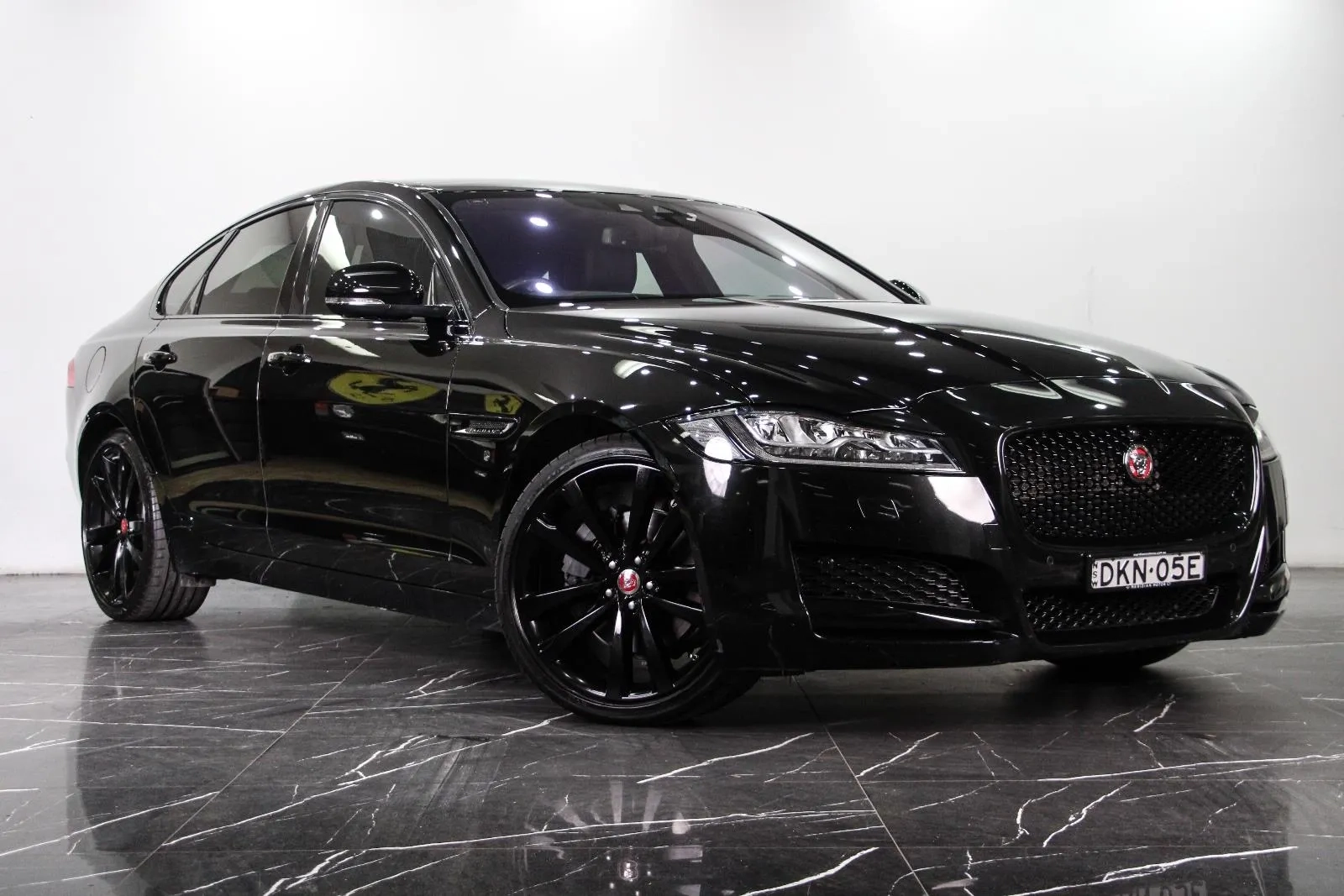 Jaguar-XF-25t Portfolio