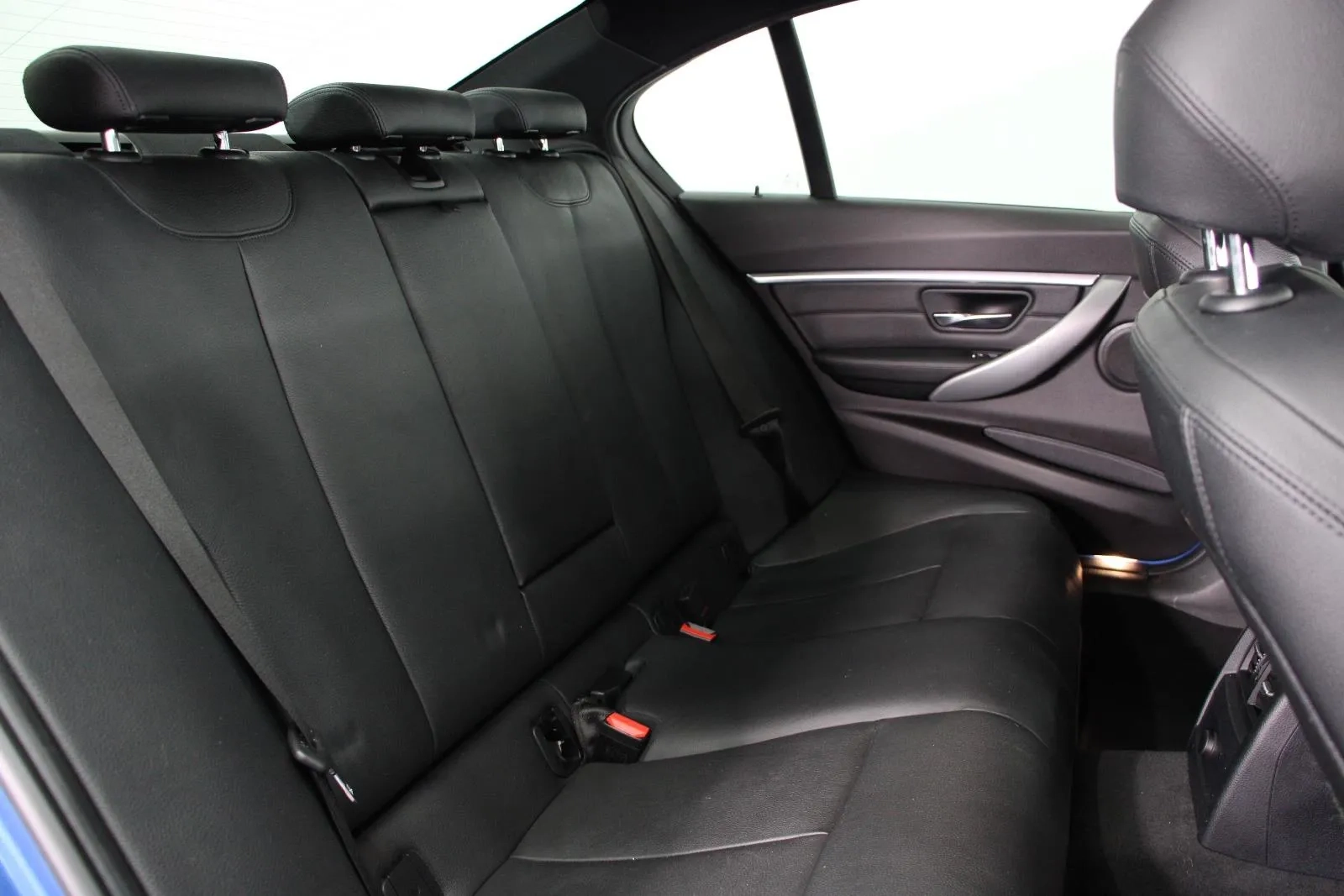 BMW-3 Series-330i M Sport