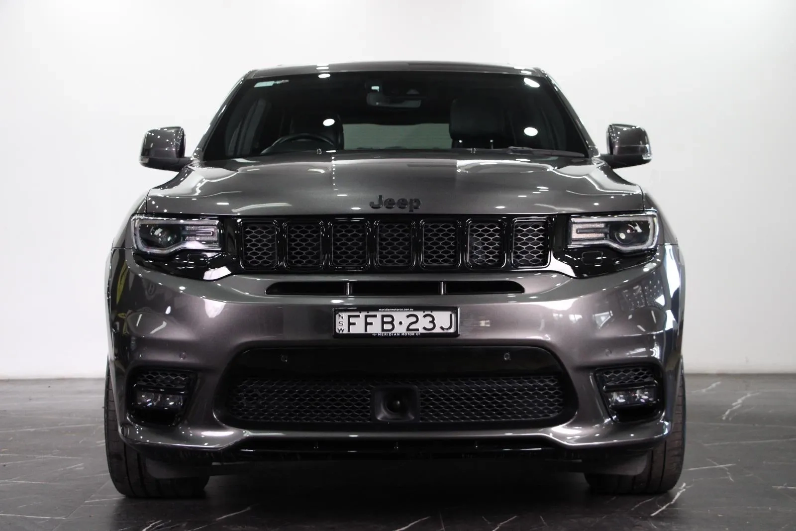 Jeep-Grand Cherokee-SRT