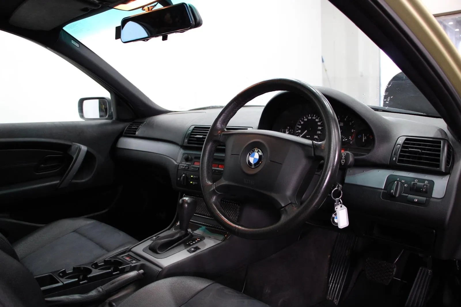 BMW-3 Series-316ti