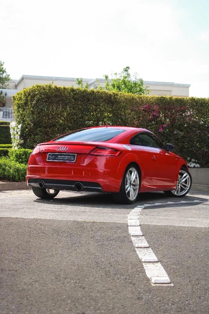 Audi-TT-S Line