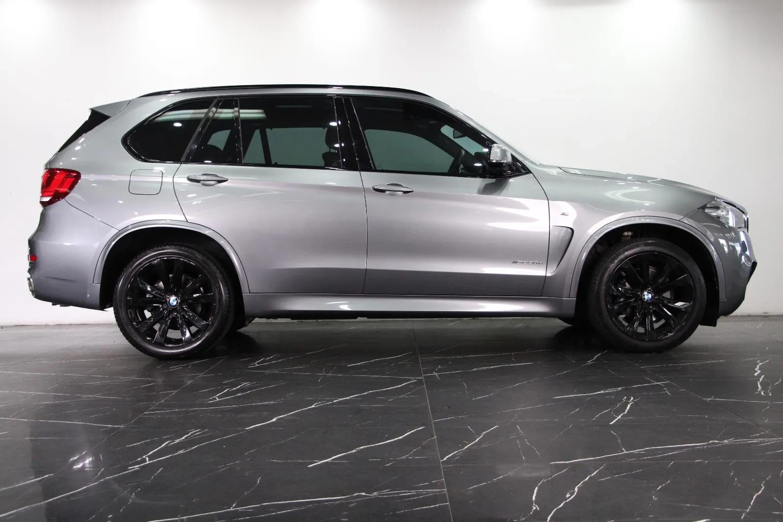 BMW-X5-xDrive30d