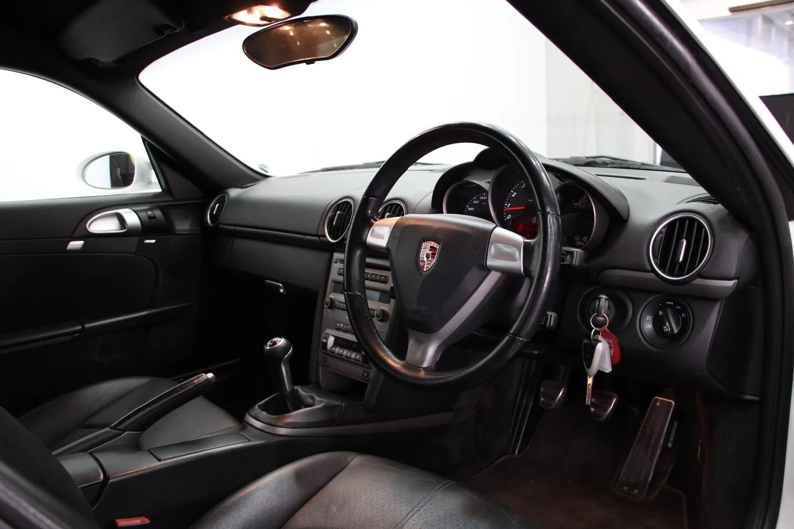 Porsche-Cayman-