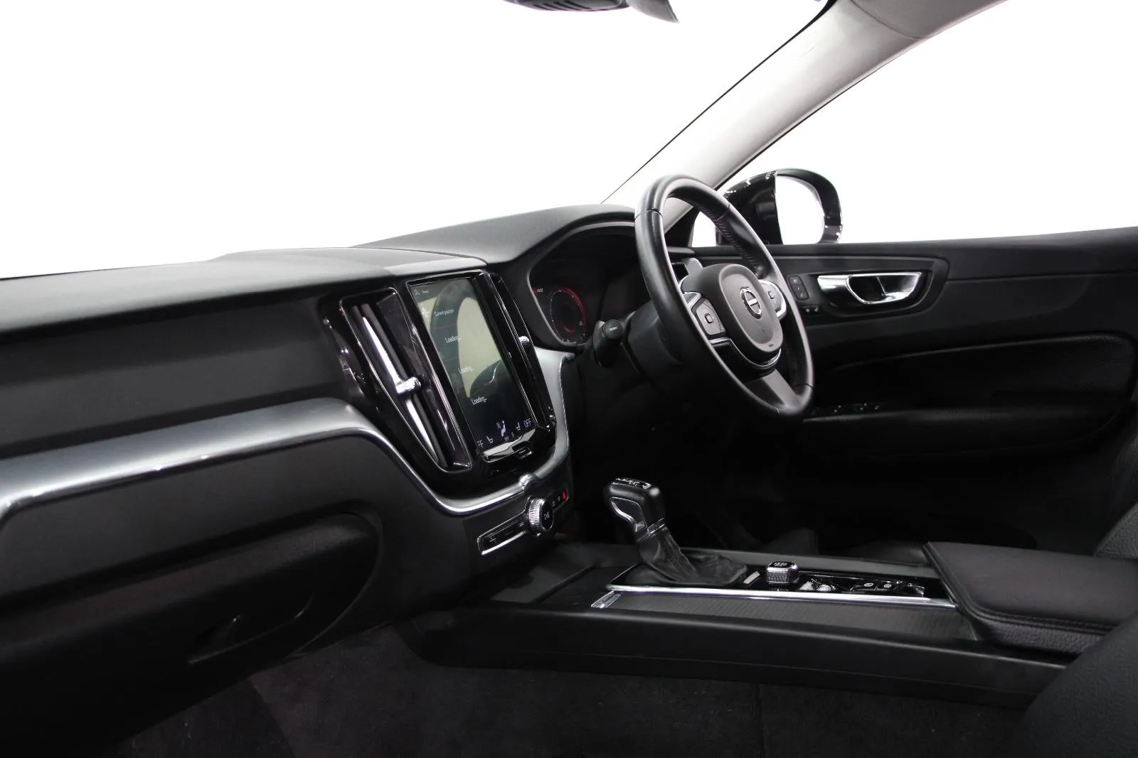 Volvo-XC60-D4 Momentum