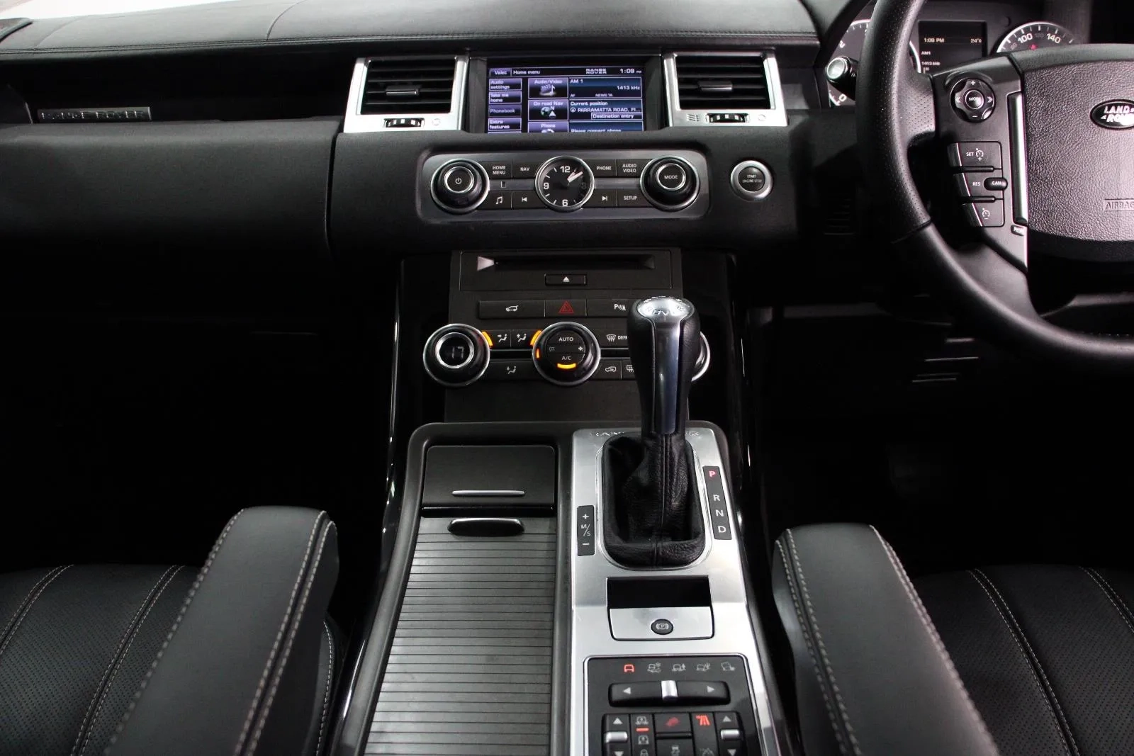 Land Rover-Range Rover Sport-SDV6 Luxury