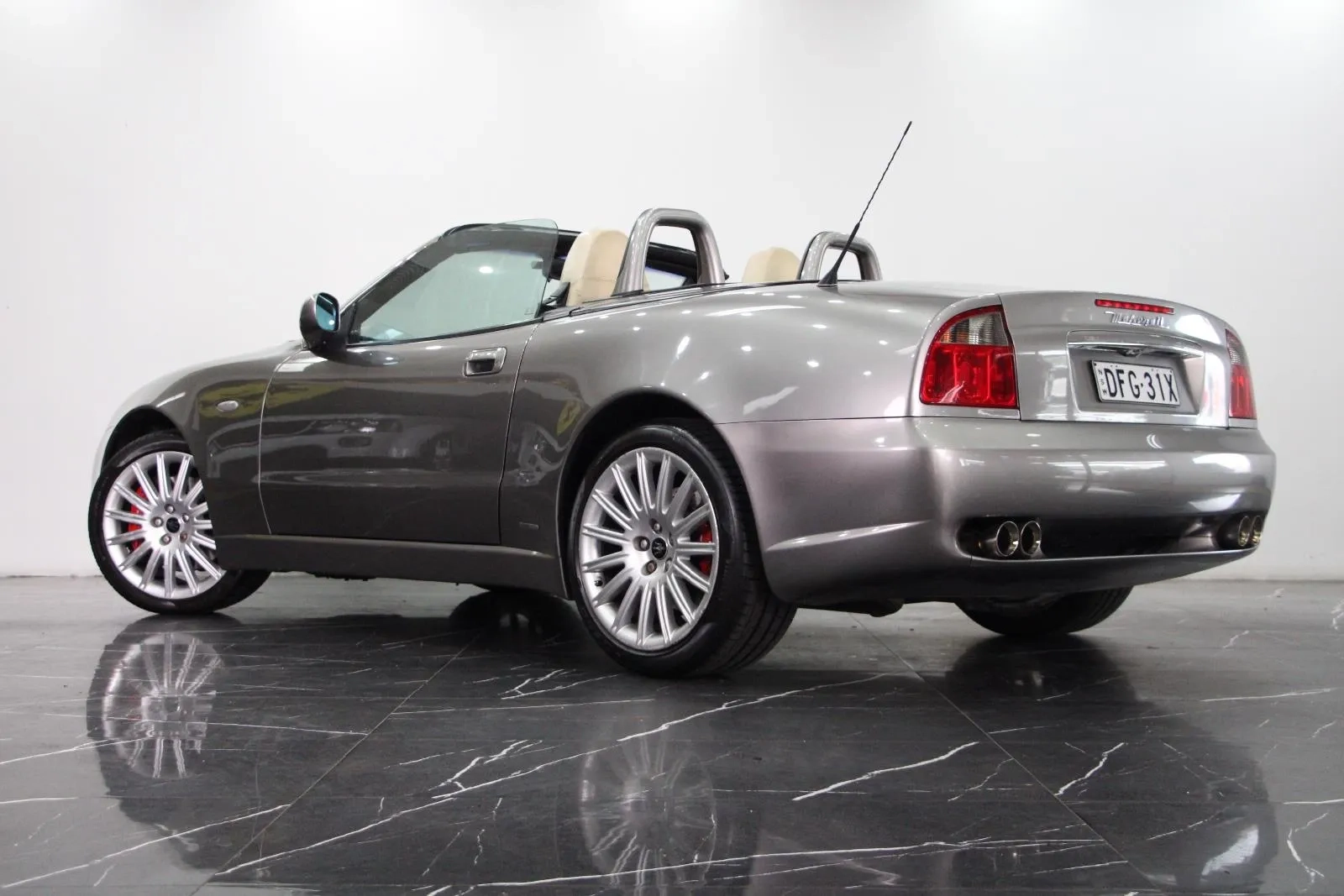 Maserati-Spyder-
