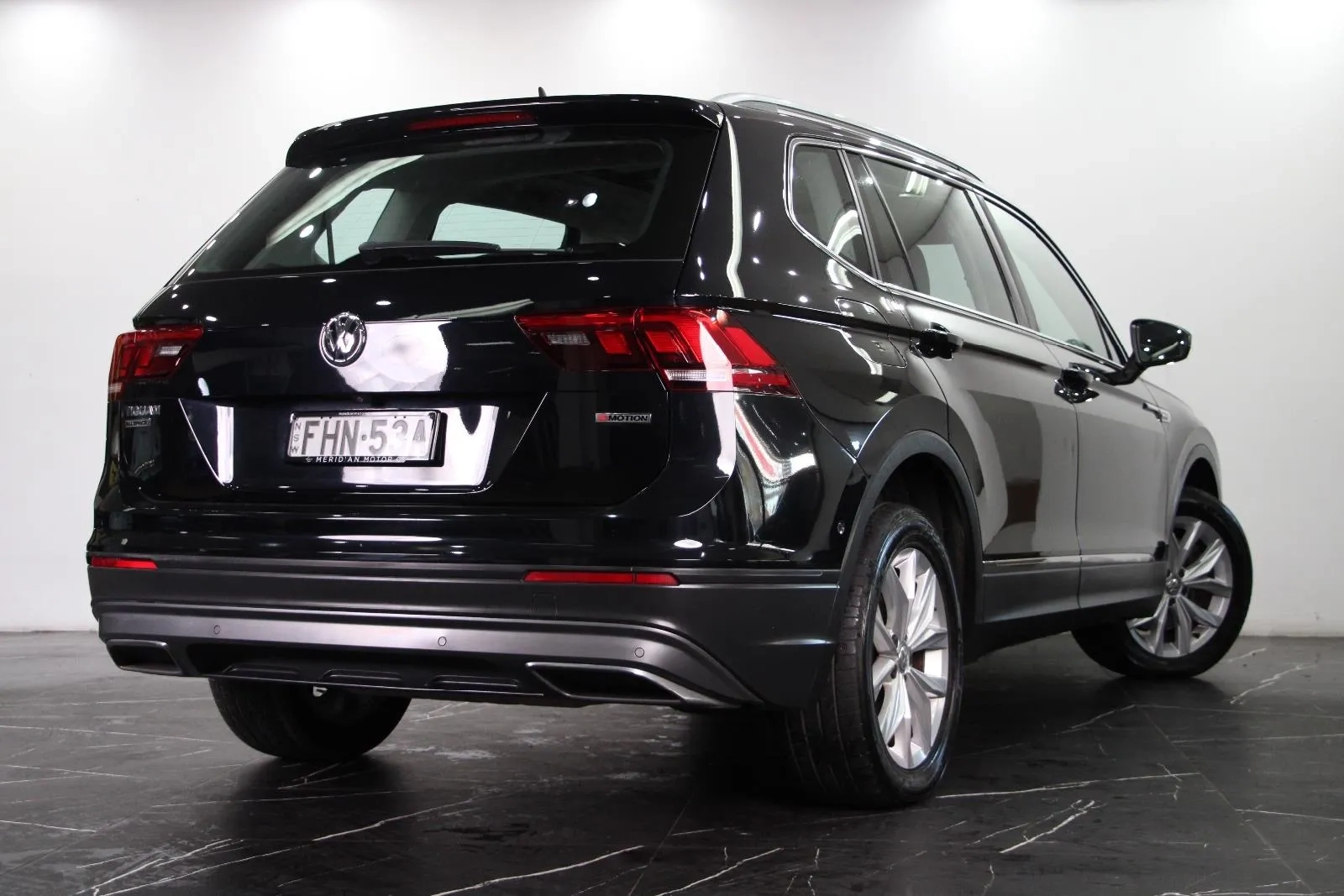 Volkswagen-Tiguan-132TSI Comfortline Allspace
