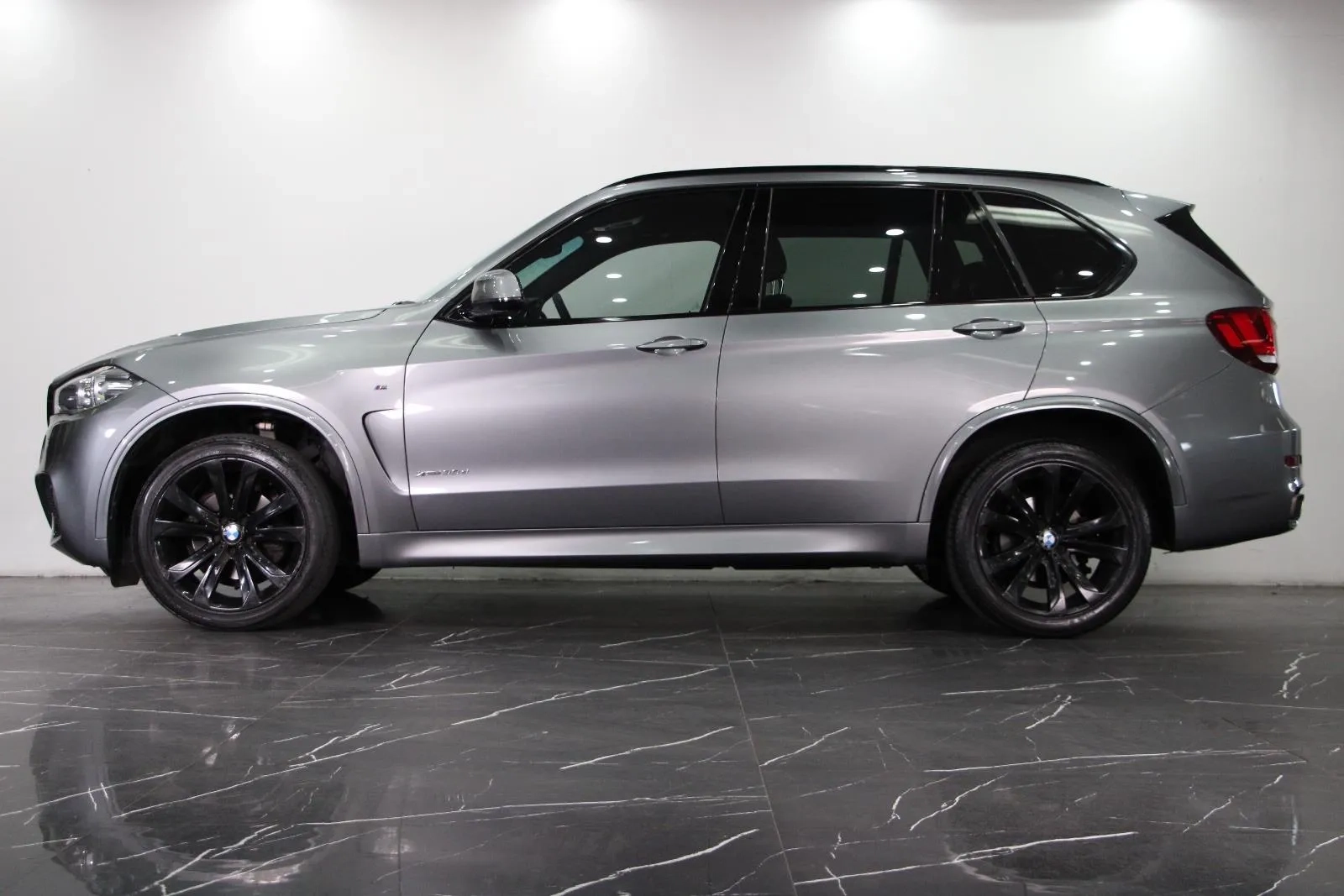 BMW-X5-xDrive30d