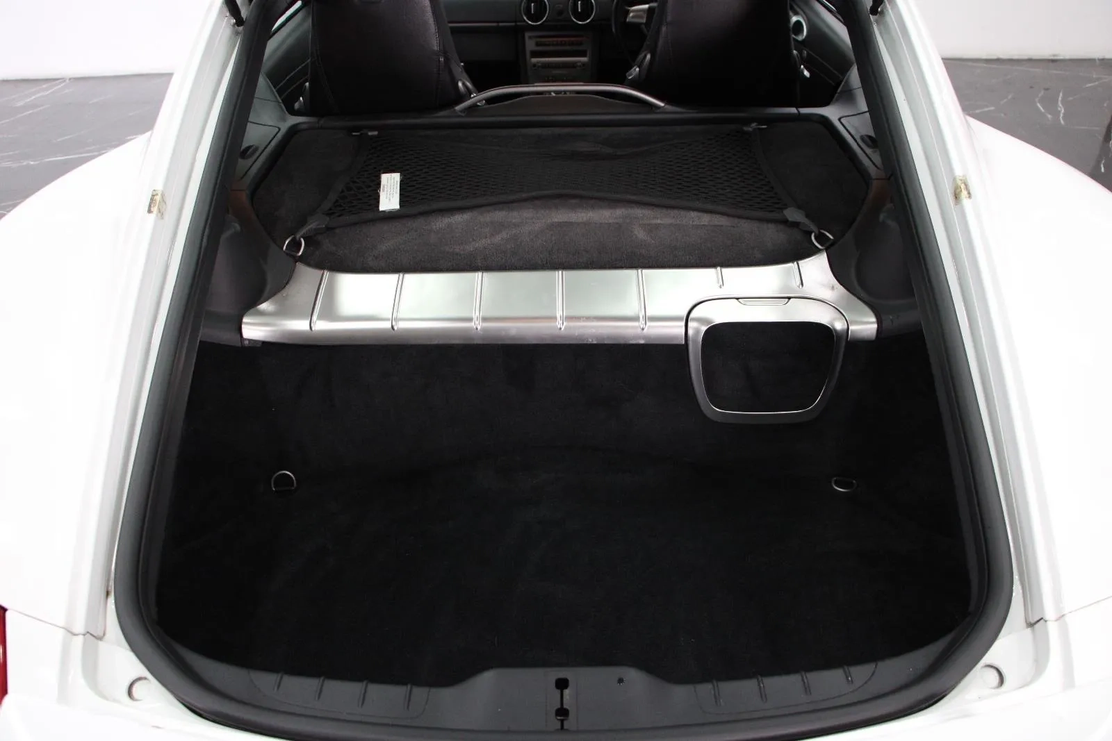 Porsche-Cayman-