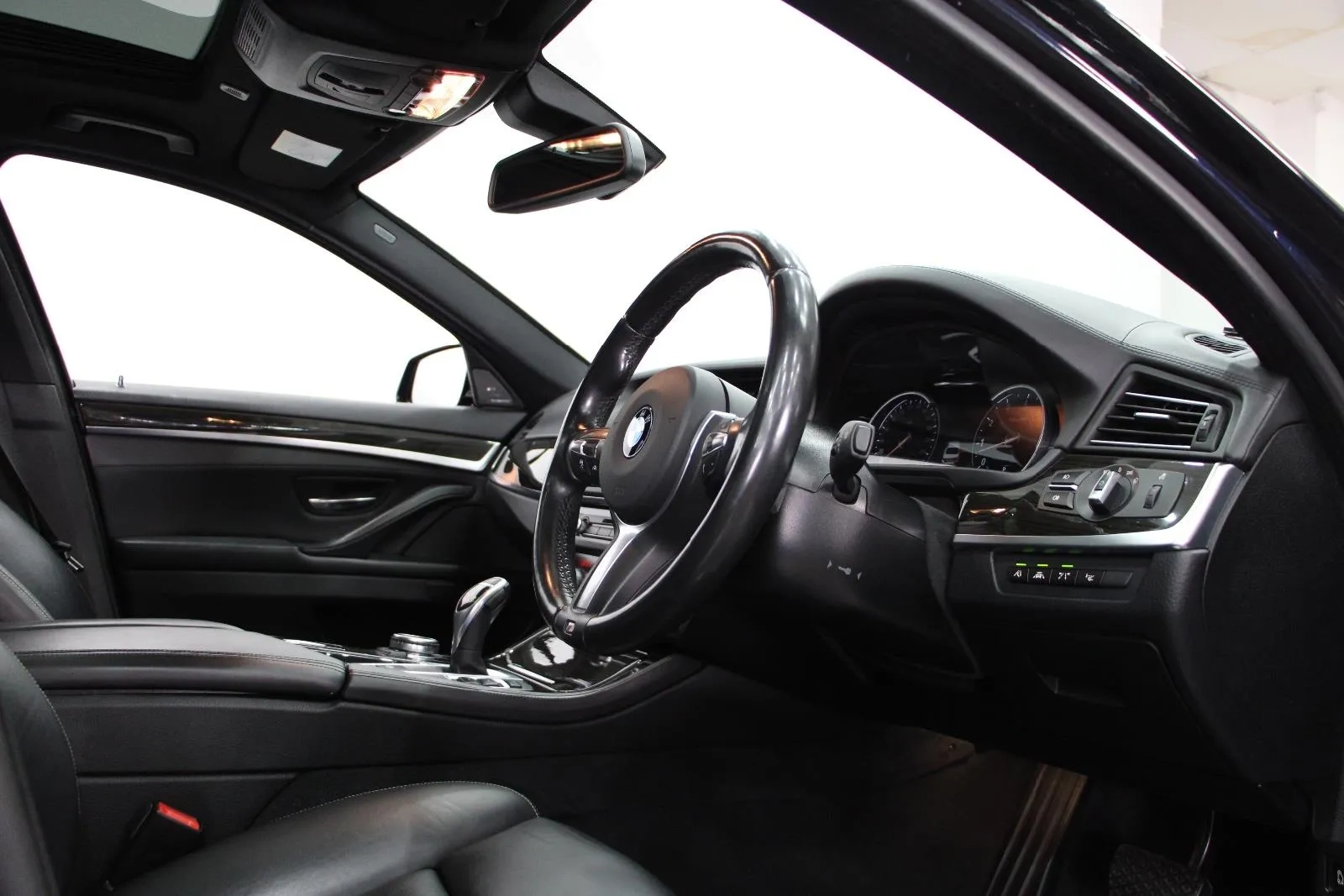 BMW-5 Series-535i M Sport