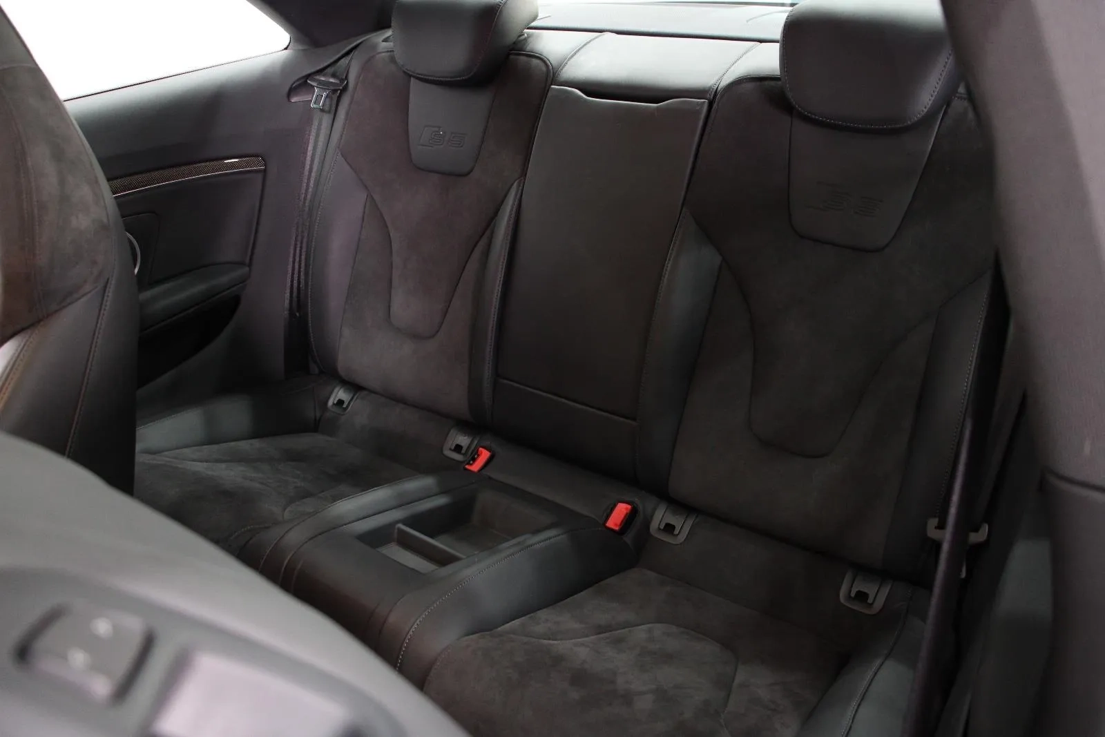 Audi-S5-