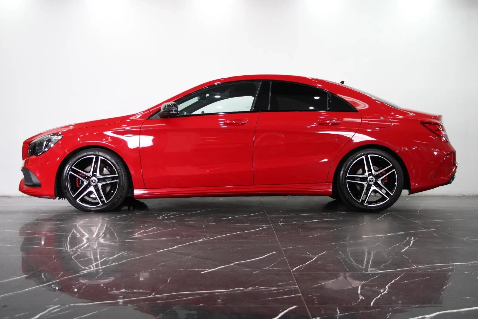 Mercedes-Benz-CLA-Class-CLA250 Sport