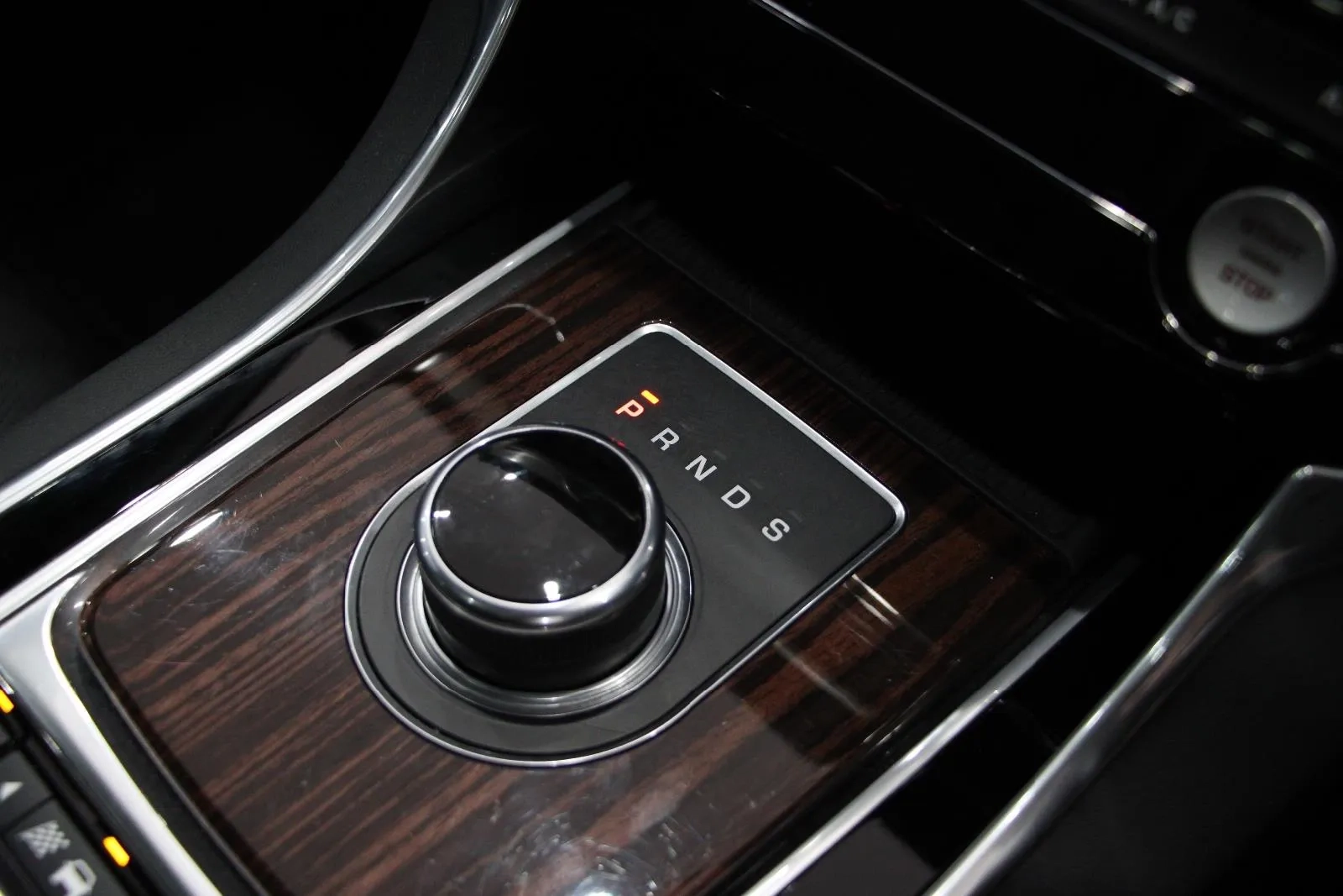 Jaguar-XF-25t Portfolio