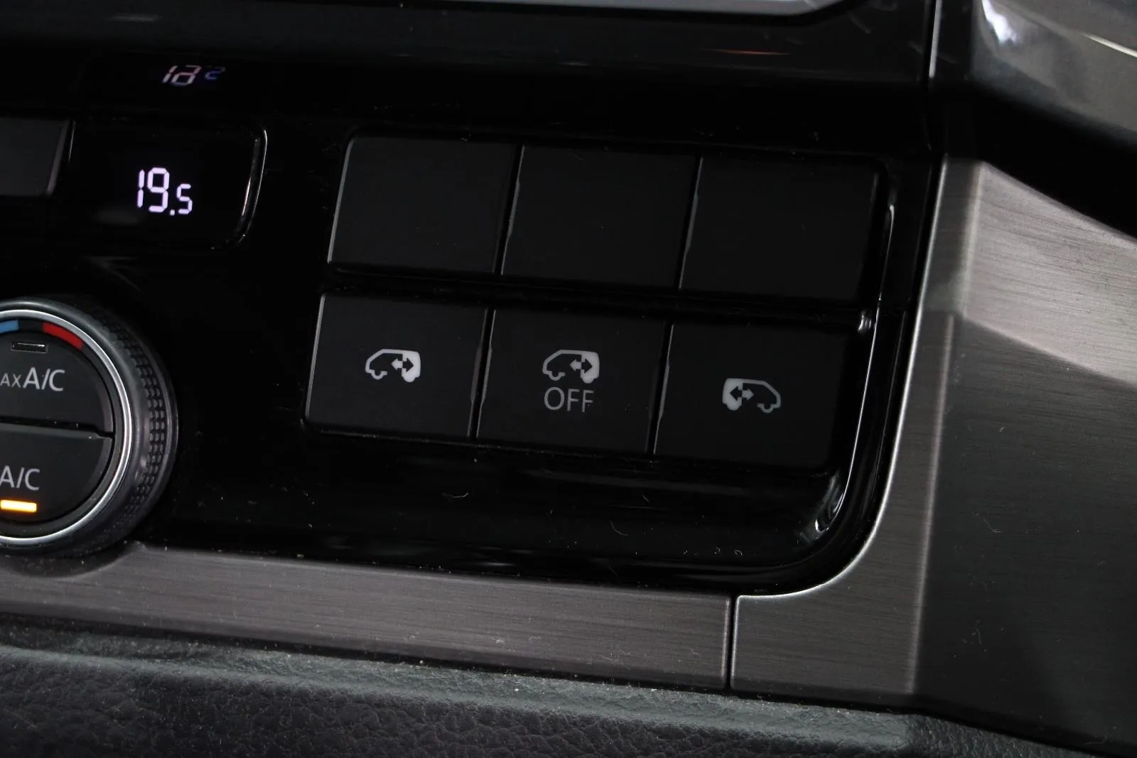 Volkswagen-Multivan-TDI340 Comfortline