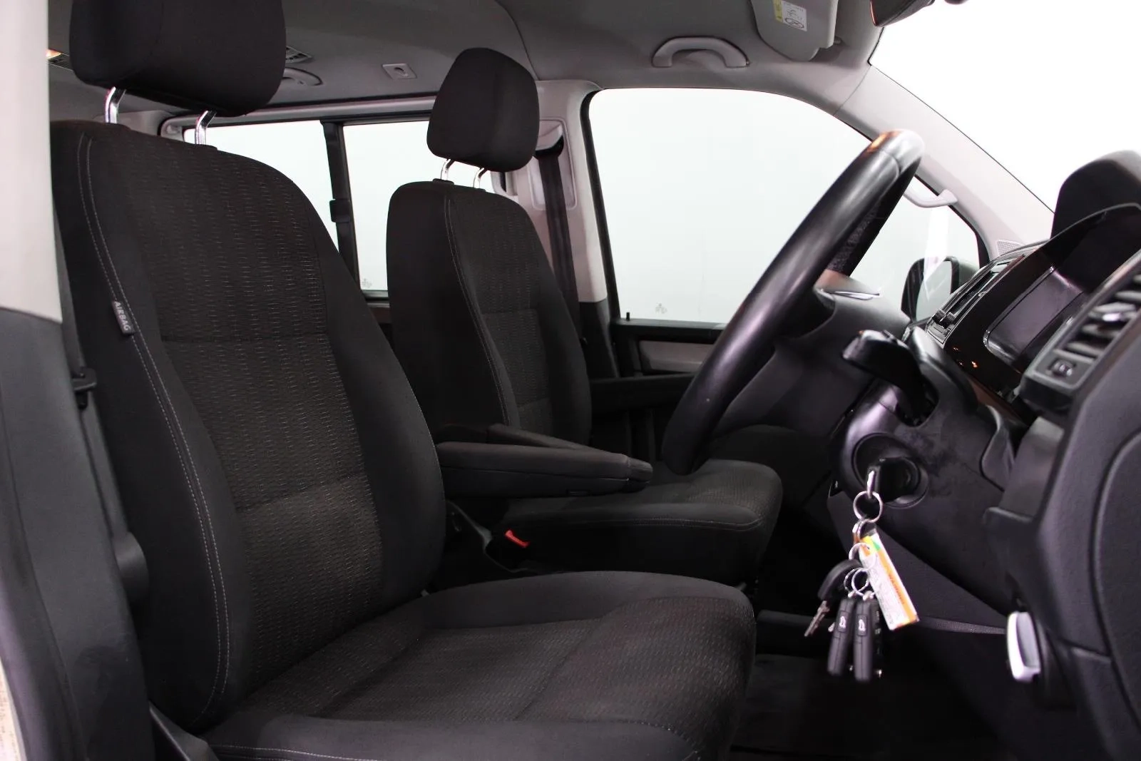 Volkswagen-Multivan-TDI340 Comfortline